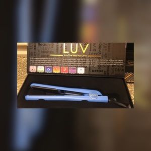 LUV STRAIGHTENER!